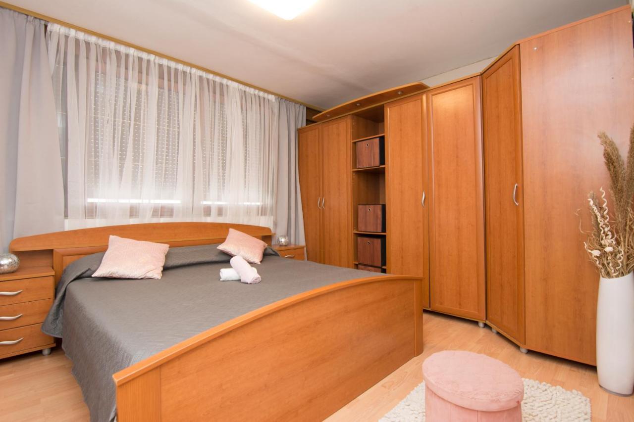 Naomi Apartment Zadar Exterior photo